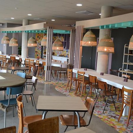 greet Hotel Rennes Pace Buitenkant foto