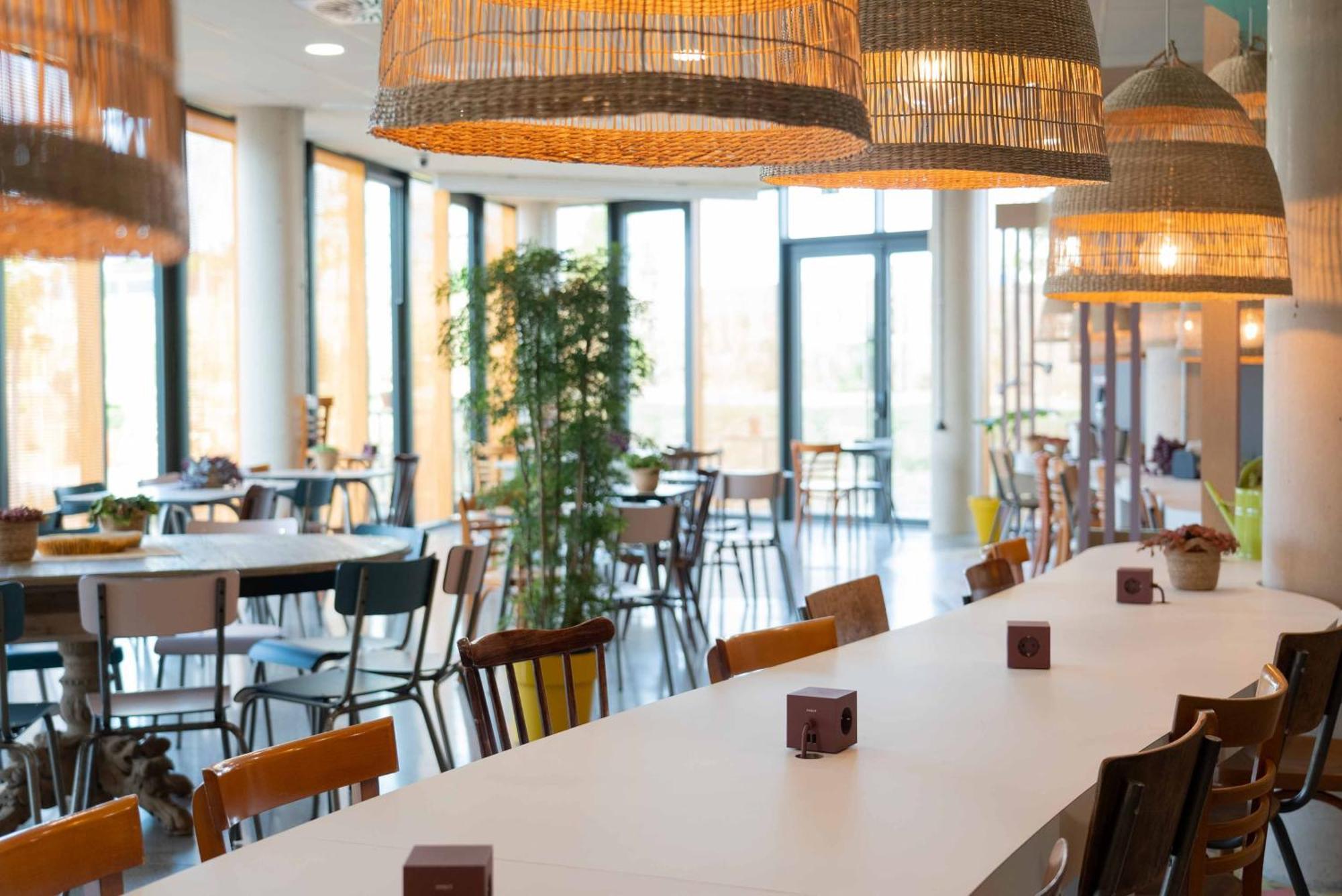 greet Hotel Rennes Pace Buitenkant foto
